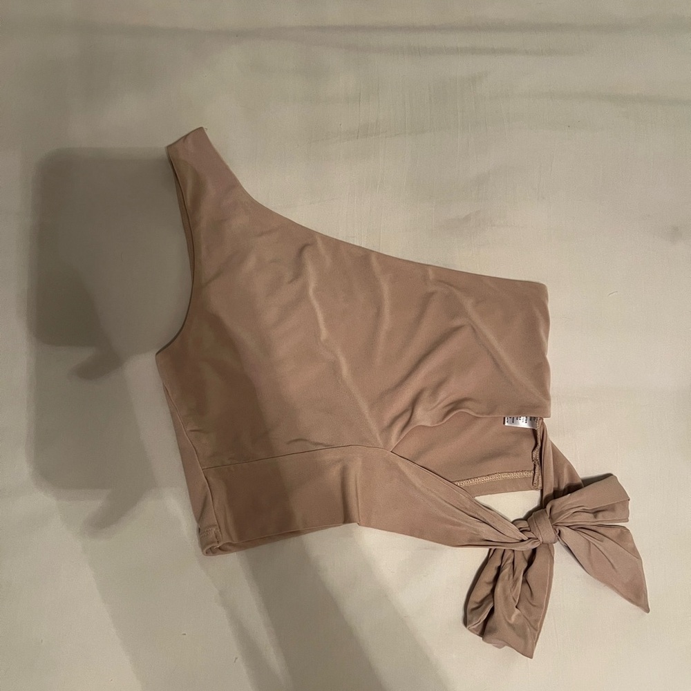 Love Tree One-Shoulder Tie Crop Top in Nude